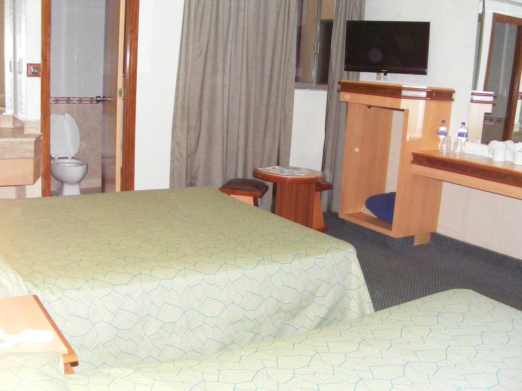 Los Reyes La Paz Hotel Mexico-stad