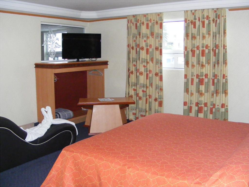 Hotel Los Reyes La Paz